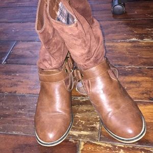Cowgirl style boots